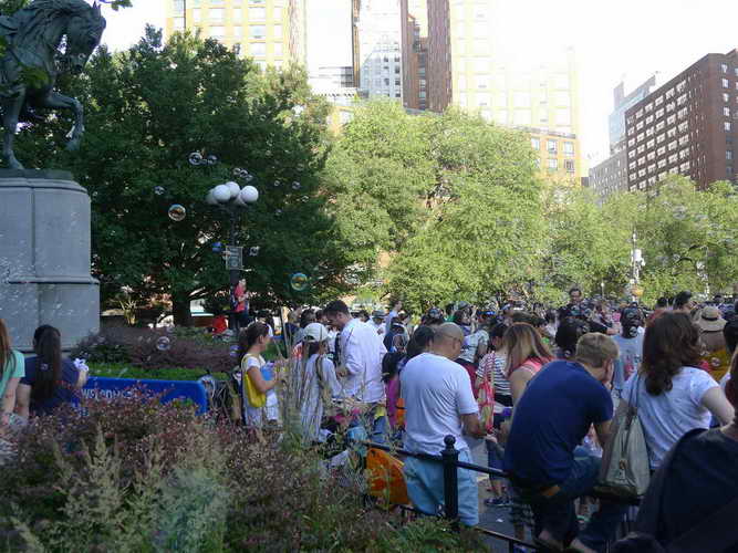 NYC_2015-06-13 18-31-13_P1100225